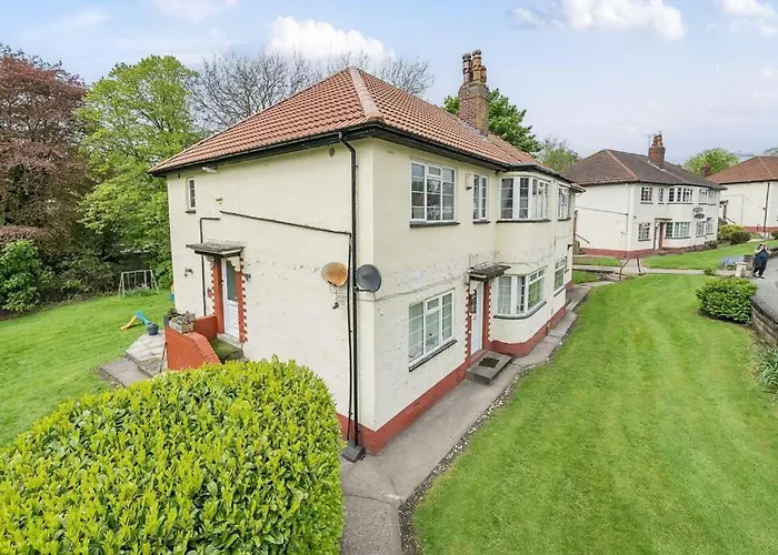 Apartment Lovely Spacious 3 Double Bed Flat, Ls17